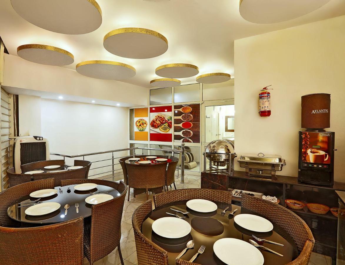 Hotel Airport City Nova Deli Exterior foto